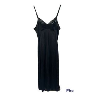 Vintage Vassarette Black Full Length Lace Adjustable Slip Nighty Lingerie 32